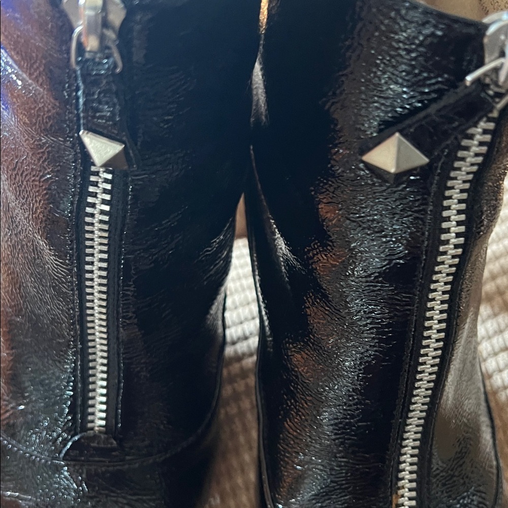 Michael Kors Shiny Black Leather Zipper Boots 8 1/2 - Picture 6 of 6